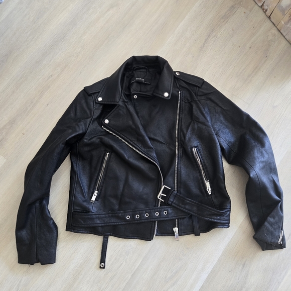 Zara Pleather woman's Jacket - Picture 1 of 6